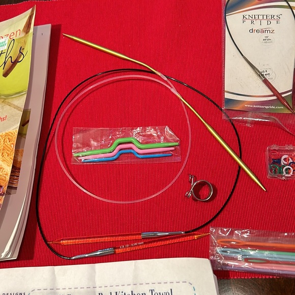 Circular knitting needles, miscellaneous knitting notions and patterns - Picture 3 of 10
